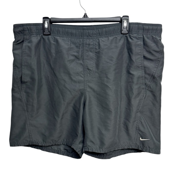 Nike Men’s‎ Swim Trunks Size L. 5.5”IS. - Picture 1 of 2